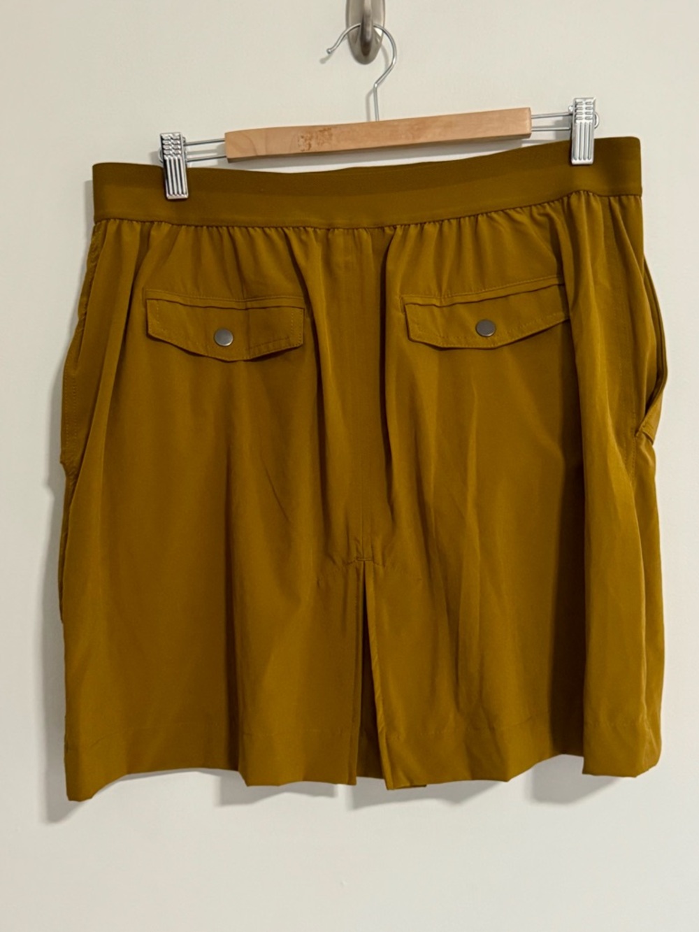 Athleta, Vienna Cargo Skort, Harvest Gold, Size 16 - Picture 3 of 12